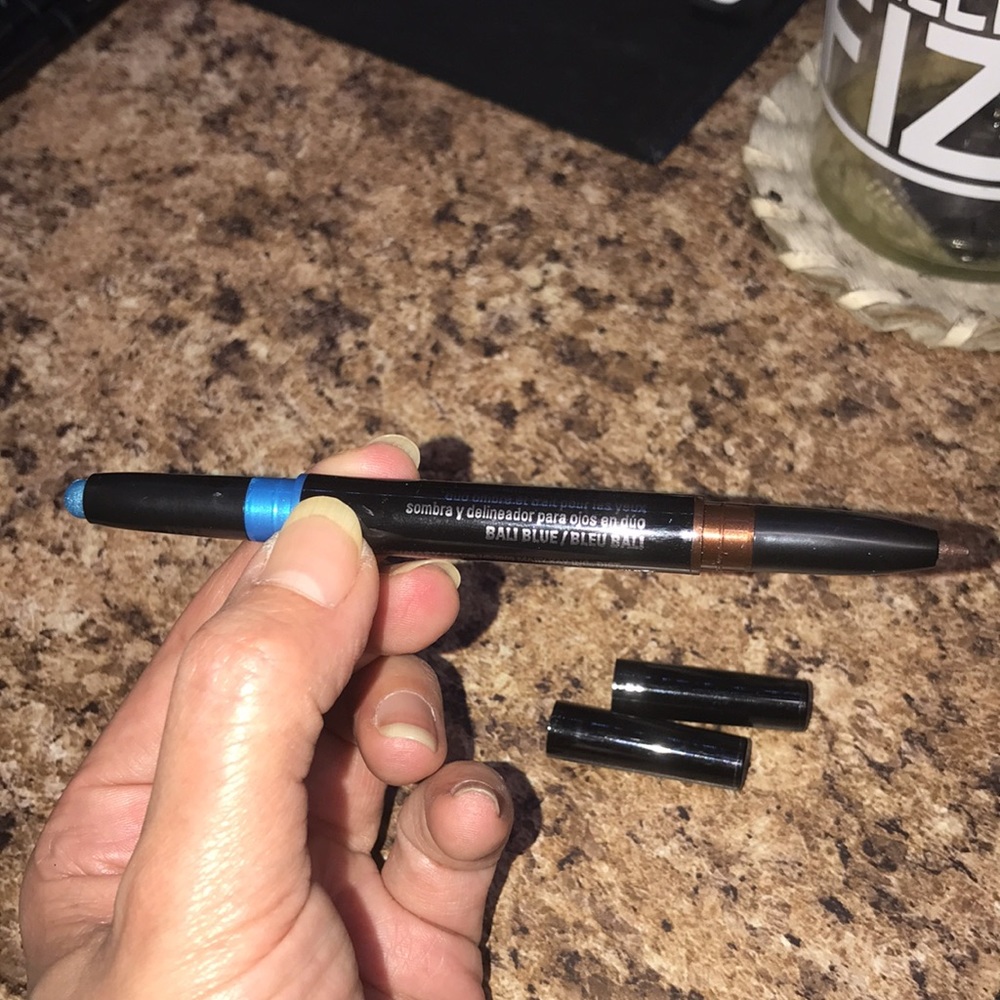 Mary Kay shadow & line duo Bali Blue New without box